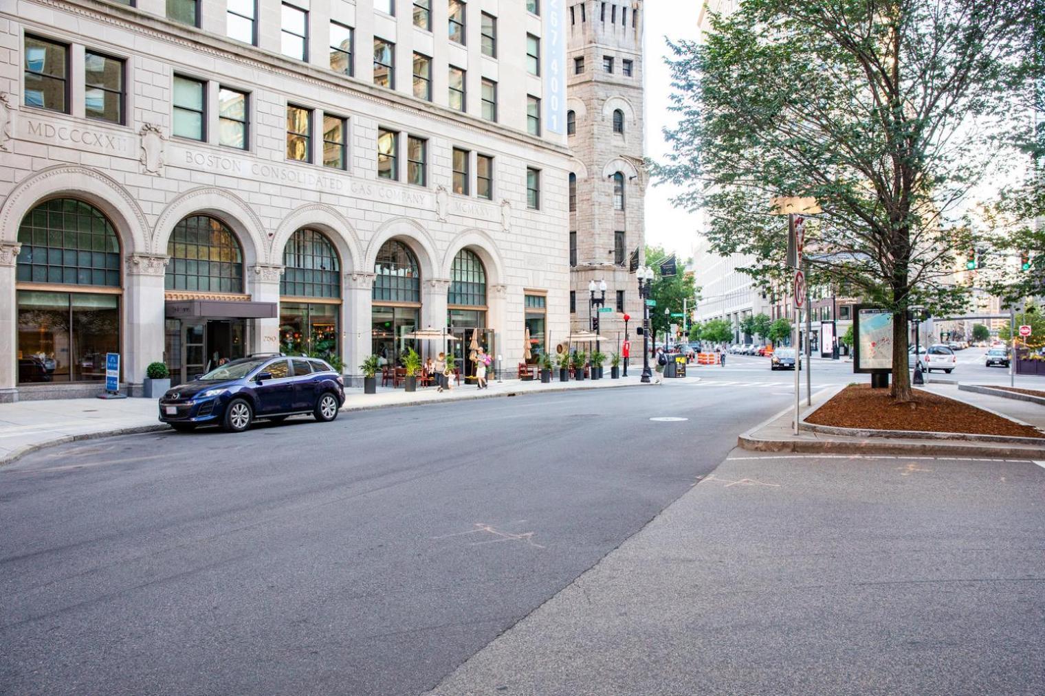 Gorgeous Back Bay 1br W Wd Gym Bos-686 *